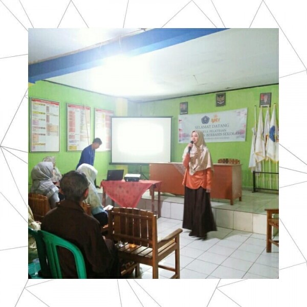 Pelatihan Manajemen Berbasis Sekolah untuk Mendukung Amal Usaha Pendidikan Muhammadiyah yang Berkema