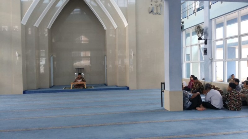 Pengajian Rabu Dosen dan Karyawan UMMI