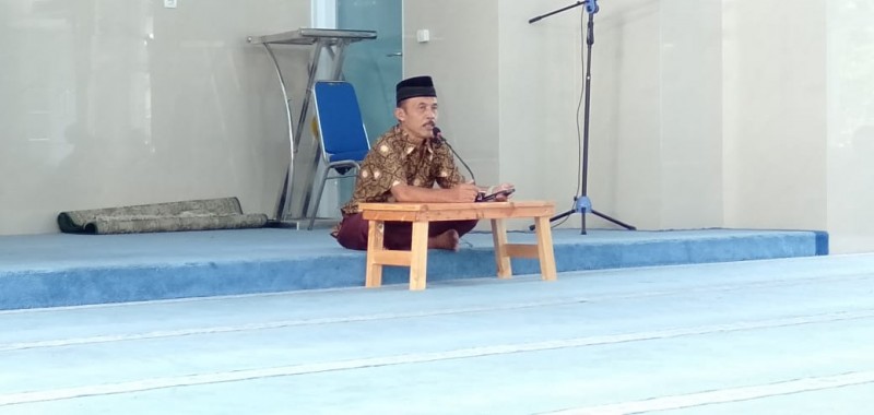 Pengajian Rabu Dosen dan Karyawan UMMI