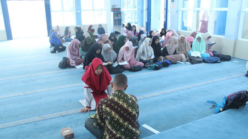 Tes Seleksi Calon Instruktur Islamic Student Day