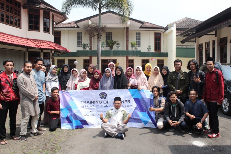 Training Of Trainer Instuktur Islamic Student Day