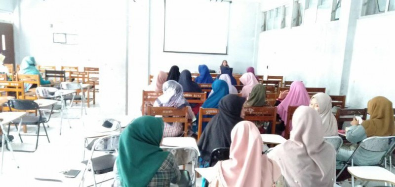 Kajian Muslimah Rutin Jum'at Dosen dan Karyawan UMMI
