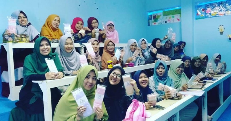 Kajian Muslimah Rutin Jum'at Dosen dan Karyawan UMMI